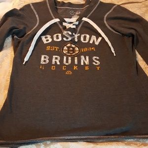 Boston Bruins woman's top